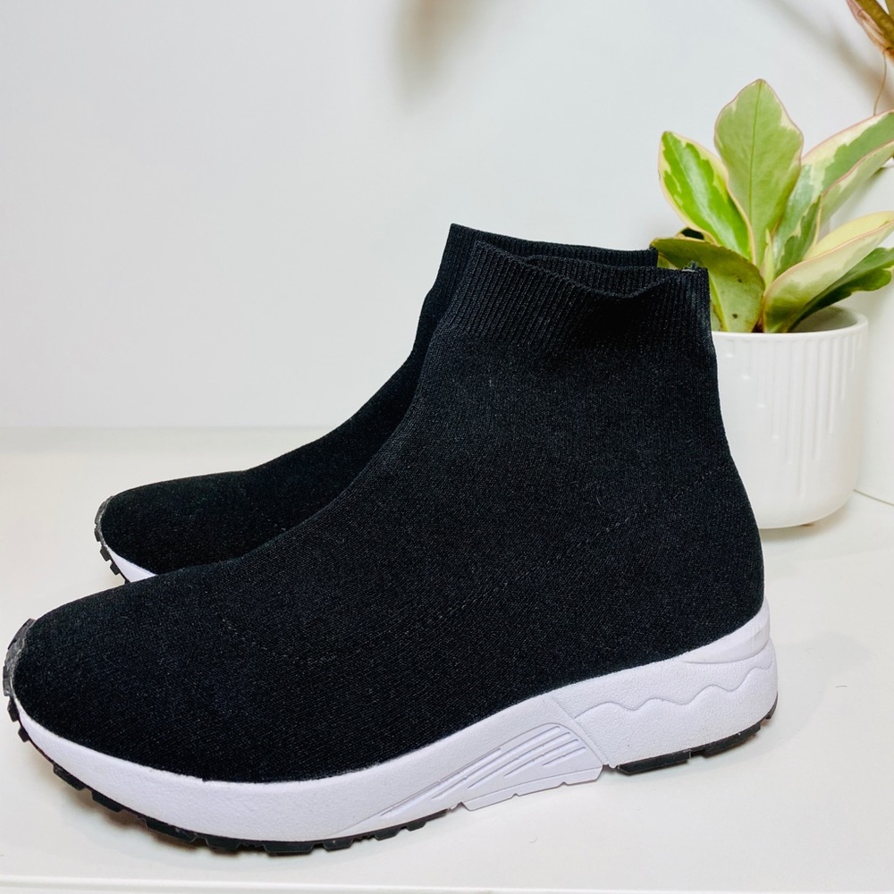 Steve Madden Sock Sneaker